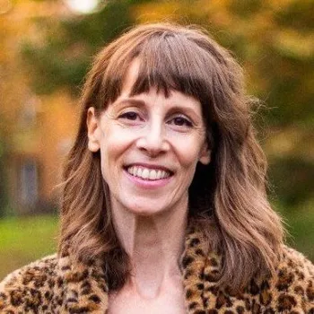 Dr Eileen Cardillo (Virginia & St John's 2000) picture
